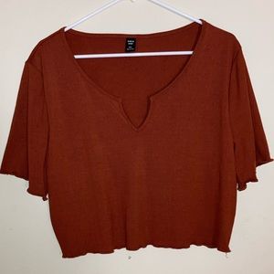 SHEIN Amber Crop Top